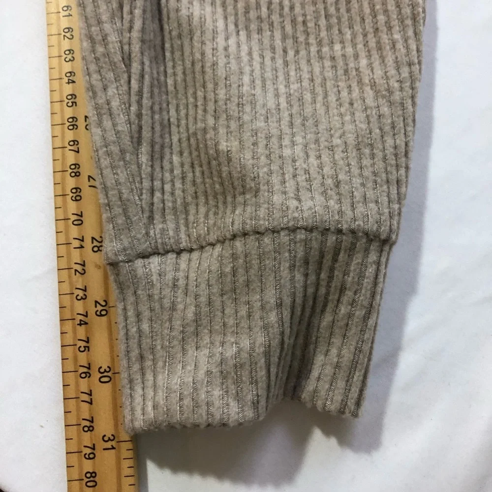 NWT Alo yoga muse sweatpants gravel Heather M soft cozy lounging joggers